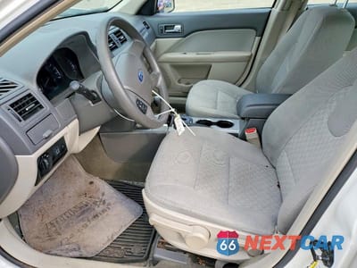 Zdjęcie 7 z 12 samochodu: 2012 FORD FUSION S VIN:3FAHP0GA3CR129891 - miniatura