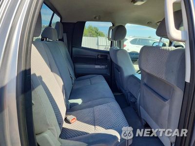 Zdjęcie 10 z 11 samochodu: 2010 TOYOTA TUNDRA GRADE VIN:5TFUY5F10AX109770 - miniatura