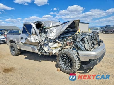 Czwarte zdjęcie samochodu z boku: 2006 CHEVROLET SILVERADO K1500 VIN:2GCEK13T661221854 - miniatura