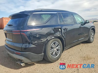 Trzecie zdjęcie samochodu z tyłu: 2025 CHEVROLET TRAVERSE LT VIN:1GNERGRS4SJ148634 - miniatura