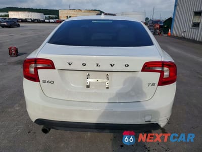 Zdjęcie 6 z 12 samochodu: 2013 VOLVO S60 T5 VIN:YV1612FS4D2220399 - miniatura