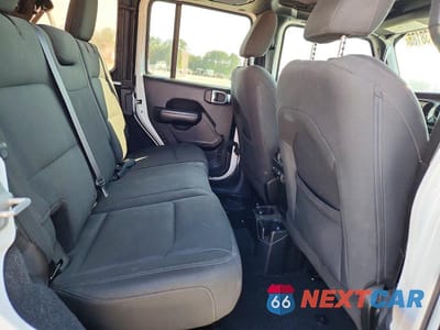 Zdjęcie 11 z 13 samochodu: 2018 JEEP WRANGLER UNLIMITED SPORT VIN:1C4HJXDG0JW138846 - miniatura