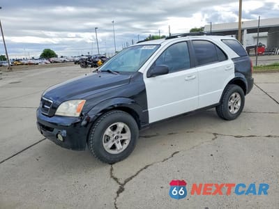 2003 KIA SORENTO LX KNDJD733735159953 - główne zdjęcie licytacji z USA - miniatura