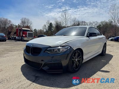 Drugie zdjęcie samochodu z przodu: 2016 BMW M235XI VIN:WBA1J9C53GV372181 - miniatura