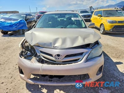 Piąte zdjęcie samochodu w środku: 2012 TOYOTA COROLLA LE VIN:2T1BU4EE9CC822850 - miniatura
