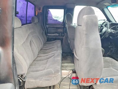 Zdjęcie 10 z 12 samochodu: 2001 GMC NEW SIERRA C1500 VIN:1GTEC19V21Z183870 - miniatura