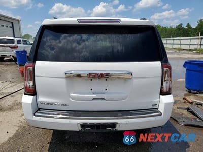 Zdjęcie 6 z 14 samochodu: 2015 GMC YUKON XL DENALI VIN:1GKS2JKJ2FR221882 - miniatura