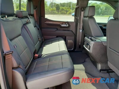 Zdjęcie 10 z 13 samochodu: 2025 CHEVROLET SILVERADO K1500 HIGH COUNTRY VIN:1GCUKJE81SZ259577 - miniatura