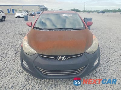Piąte zdjęcie samochodu w środku: 2013 HYUNDAI ELANTRA LIMITED VIN:KMHDH4AE8DU939158 - miniatura