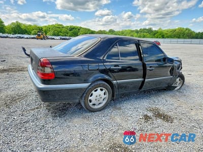 Trzecie zdjęcie samochodu z tyłu: 1999 MERCEDES-BENZ C 230 VIN:WDBHA24G8XA742569 - miniatura