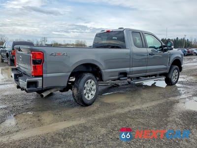 Trzecie zdjęcie samochodu z tyłu: 2024 FORD F250 SUPER DUTY VIN:1FT7X2BA0REF75727 - miniatura
