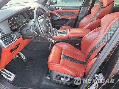 Zdjęcie 7 z 13 samochodu: 2020 BMW X5 M VIN:5YMJU0C05L9C78391 - miniatura