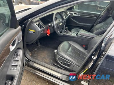 Piąte zdjęcie samochodu w środku: 2015 HYUNDAI GENESIS 3.8L VIN:KMHGN4JE0FU093486 - miniatura
