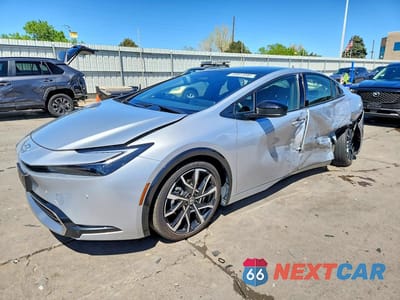 2024 TOYOTA PRIUS PRIME XSE JTDACACU3R3035210 - główne zdjęcie licytacji z USA - miniatura