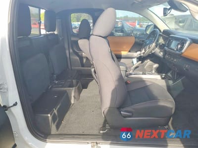 Zdjęcie 10 z 11 samochodu: 2019 TOYOTA TACOMA SR5 V6 VIN:5TFSZ5AN5KX196579 - miniatura