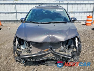 Piąte zdjęcie samochodu w środku: 2015 HONDA ODYSSEY EXL VIN:5FNRL5H62FB030809 - miniatura