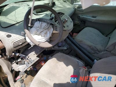 Zdjęcie 8 z 14 samochodu: 2004 NISSAN QUEST 3.5 S VIN:5N1BV28U44N322920 - miniatura