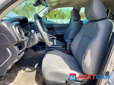 Zdjęcie 7 z 11 samochodu: 2019 TOYOTA TACOMA SR V6 VIN:3TMCZ5AN3KM278448 - miniatura