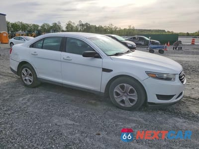 Czwarte zdjęcie samochodu z boku: 2017 FORD TAURUS POLICE INTERCEPTOR VIN:1FAHP2L91HG117518 - miniatura