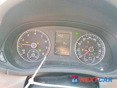 Zdjęcie 9 z 12 samochodu: 2015 VOLKSWAGEN PASSAT S VIN:1VWAT7A34FC097107 - miniatura