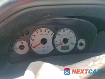 Zdjęcie 9 z 13 samochodu: 2004 FORD ESCAPE XLT VIN:1FMYU03184KA95263 - miniatura