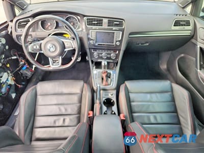 Zdjęcie 8 z 13 samochodu: 2016 VOLKSWAGEN GTI S VIN:3VW447AU0GM043547 - miniatura