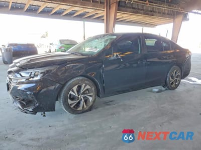 2023 SUBARU LEGACY PREMIUM 4S3BWAF69P3013864 - główne zdjęcie licytacji z USA - miniatura
