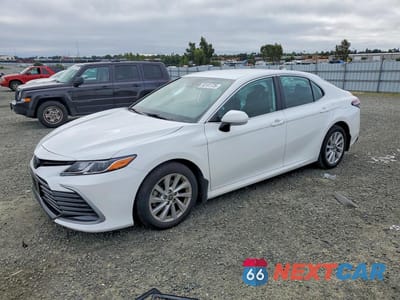 2023 TOYOTA CAMRY LE 4T1R11AK3PU095680 - główne zdjęcie licytacji z USA - miniatura