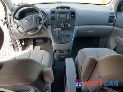 Zdjęcie 8 z 14 samochodu: 2014 KIA SEDONA LX VIN:KNDMG4C75E6539425 - miniatura