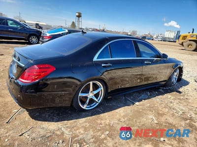 Trzecie zdjęcie samochodu z tyłu: 2016 MERCEDES-BENZ S 550 4MATIC VIN:WDDUG8FB5GA225173 - miniatura
