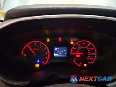 Zdjęcie 9 z 12 samochodu: 2018 SUBARU IMPREZA PREMIUM VIN:4S3GTAB65J3715045 - miniatura