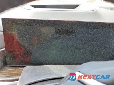 Zdjęcie 9 z 13 samochodu: 2025 BMW X7 XDRIVE40I VIN:5UX23EM08S9Z90447 - miniatura