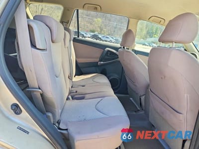 Zdjęcie 11 z 13 samochodu: 2007 TOYOTA RAV4 BASE VIN:JTMZD33V475064799 - miniatura