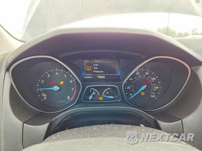Zdjęcie 9 z 11 samochodu: 2017 FORD FOCUS SE VIN:1FADP3FE4HL310041 - miniatura