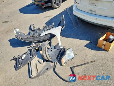 Zdjęcie 13 z 13 samochodu: 2010 FORD EDGE SE VIN:2FMDK3GC2ABB38745 - miniatura