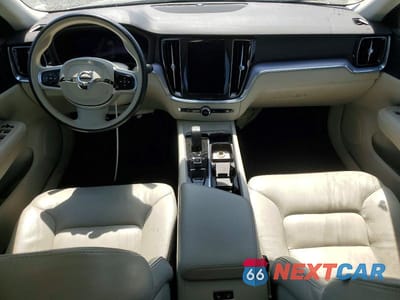 Zdjęcie 8 z 11 samochodu: 2024 VOLVO S60 CORE VIN:7JRL12FK1RG299227 - miniatura
