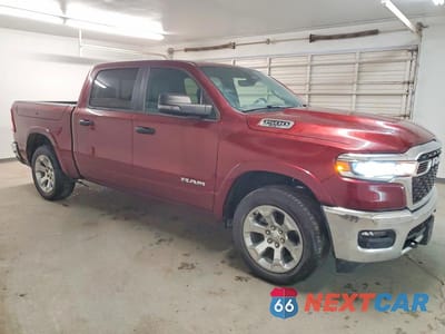 Czwarte zdjęcie samochodu z boku: 2025 RAM 1500 BIG HORN VIN:1C6SRFFP8SN534897 - miniatura