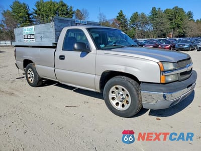 Czwarte zdjęcie samochodu z boku: 2005 CHEVROLET SILVERADO C1500 VIN:1GCEC14V15Z260192 - miniatura