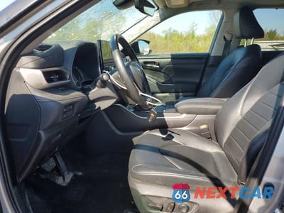Zdjęcie 7 z 13 samochodu: 2023 TOYOTA HIGHLANDER XLE VIN:5TDKDRAH0PS006216 - miniatura