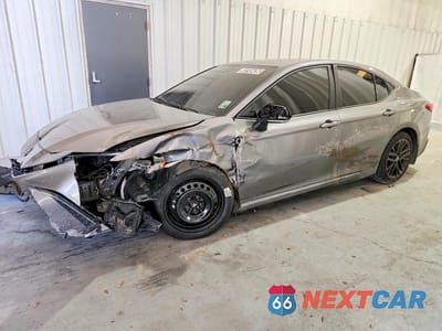 2025 TOYOTA CAMRY SE 4T1DAACK4SU605731 - główne zdjęcie licytacji z USA - miniatura