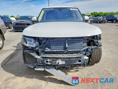 Piąte zdjęcie samochodu w środku: 2019 LAND ROVER RANGE ROVER HSE VIN:SALGS2SVXKA560644 - miniatura