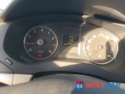 Zdjęcie 9 z 12 samochodu: 2013 VOLKSWAGEN JETTA SE VIN:3VWDX7AJ3DM365804 - miniatura