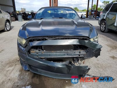 Piąte zdjęcie samochodu w środku: 2015 FORD MUSTANG VIN:1FATP8EM7F5356269 - miniatura