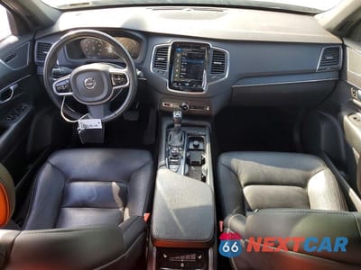 Zdjęcie 8 z 13 samochodu: 2020 VOLVO XC90 T5 MOMENTUM VIN:YV4102PK4L1595437 - miniatura