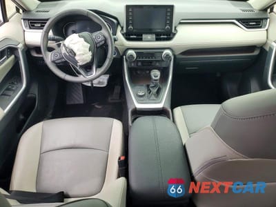 Zdjęcie 8 z 13 samochodu: 2019 TOYOTA RAV4 HYBRID LIMITED VIN:JTMDWRFV4KJ007425 - miniatura
