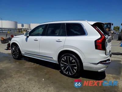 Drugie zdjęcie samochodu z przodu: 2026 VOLVO XC90 PLUS VIN:YV4062PEXT1505969 - miniatura