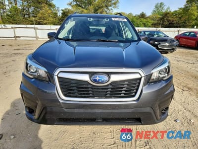 Piąte zdjęcie samochodu w środku: 2020 SUBARU FORESTER PREMIUM VIN:JF2SKAJC9LH414841 - miniatura