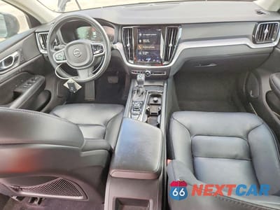 Zdjęcie 8 z 13 samochodu: 2020 VOLVO S60 T5 MOMENTUM VIN:7JR102FK4LG041219 - miniatura