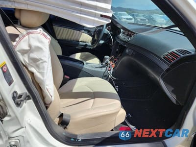 Zdjęcie 13 z 14 samochodu: 2008 MERCEDES-BENZ E 350 VIN:WDBUF56X58B302867 - miniatura