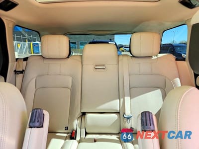 Zdjęcie 10 z 13 samochodu: 2021 LAND ROVER RANGE ROVER VIN:SALGR2SU0MA425937 - miniatura